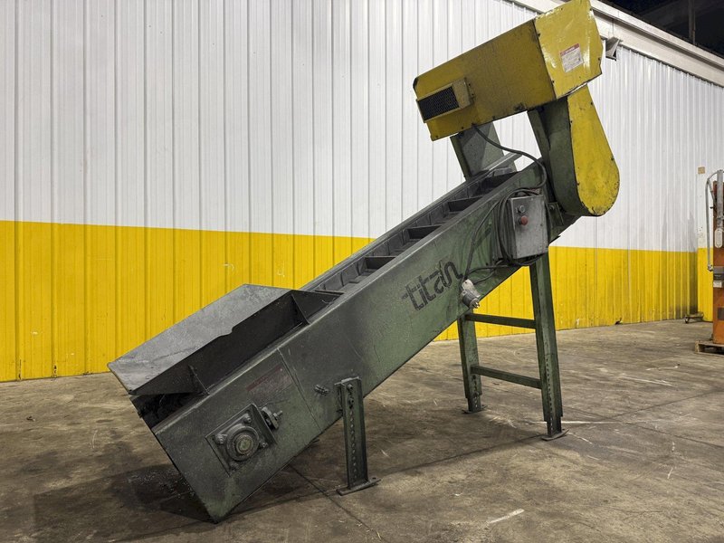 12" WIDE x TITAN STEEL CLEATED BELT INCLINED CONVEYOR: YOBRO #26020