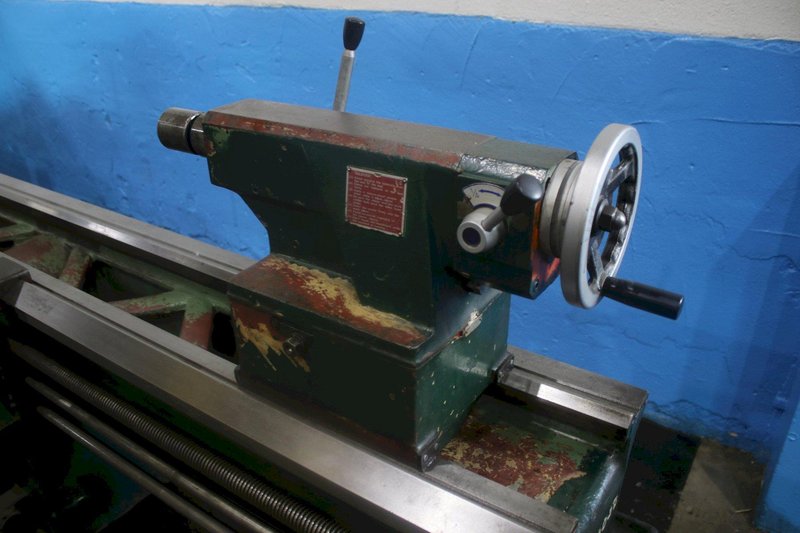 30" X 120" KINGSTON ENGINE LATHE: STOCK #69482