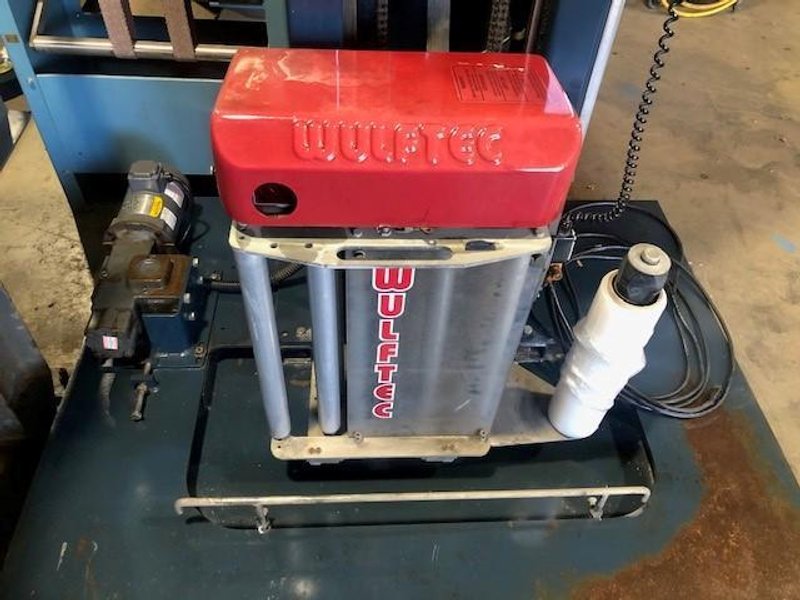 WULFTEC  MODEL WLP-150 SEMI AUTO PALLET STRETCH WRAPPER STOCK # 2782