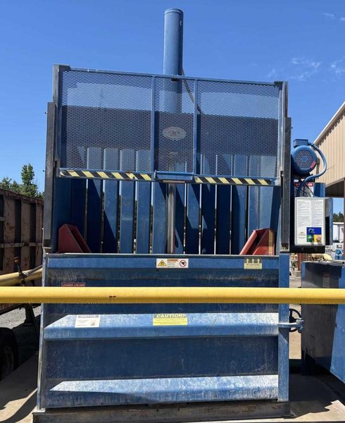 72" X 30" JV MFG CRAM A LOT MODEL #VB-72-B VERTICAL HYDRAULIC CARDBOARD BALER : YOBRO 26378