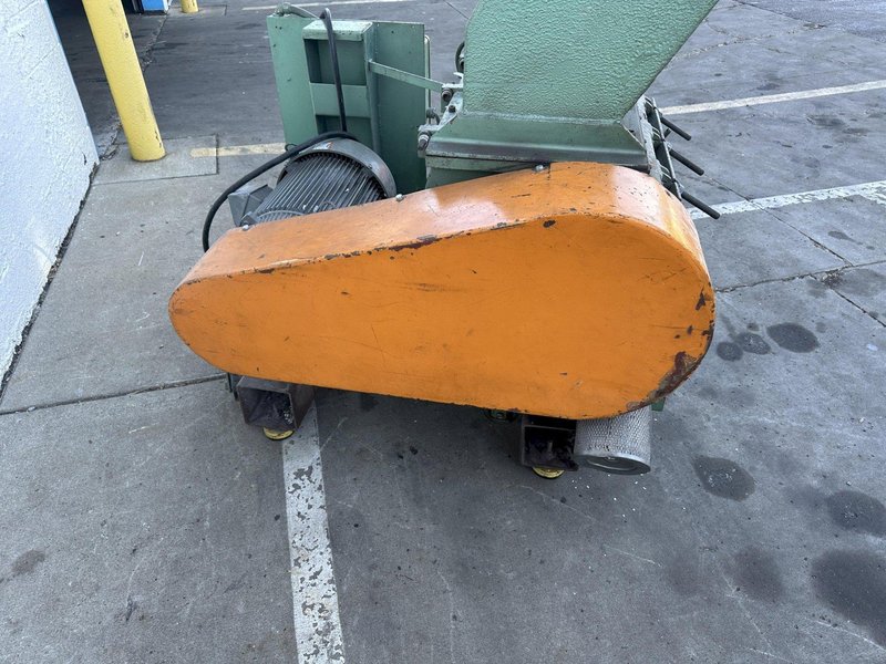 CONAIR RAPID GK640- U PLASITIC GRANUALTOR: STOCK #78374