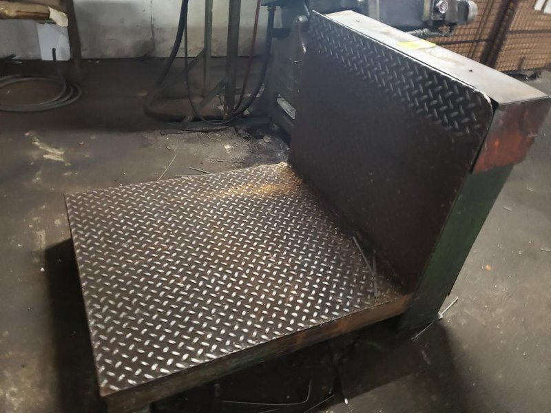 3000 LBS x 36" x 40" COIL UPENDER FLIPPER: YOBRO #26383
