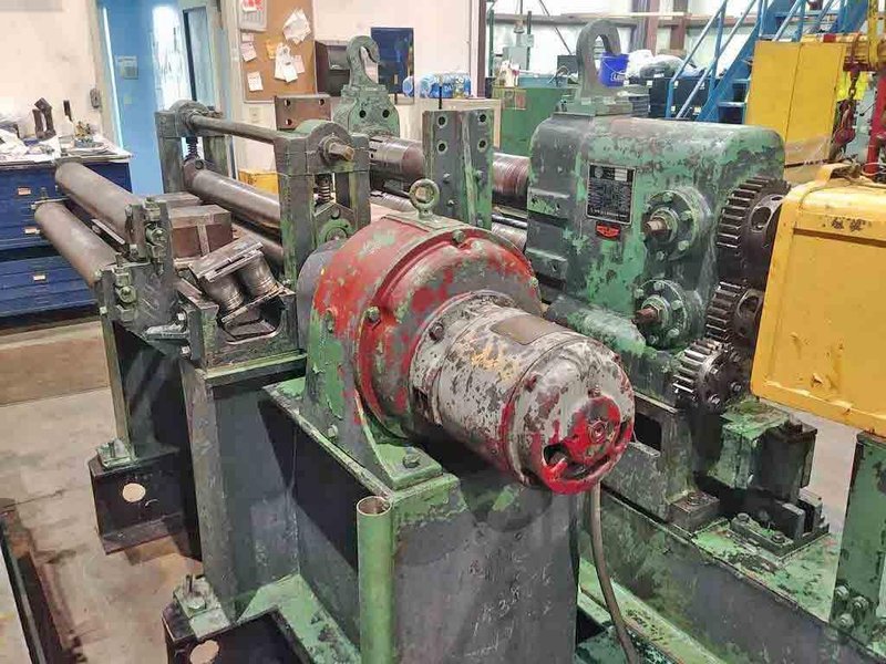 32" x 5.00" x 10,000# Stamco Slitting Line STOCK#3221