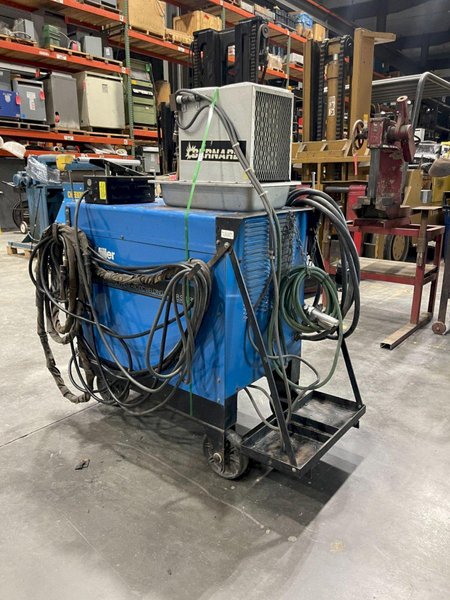 MILLER 330 ST WELDING POWER SOURCE WITH CHILLER USED