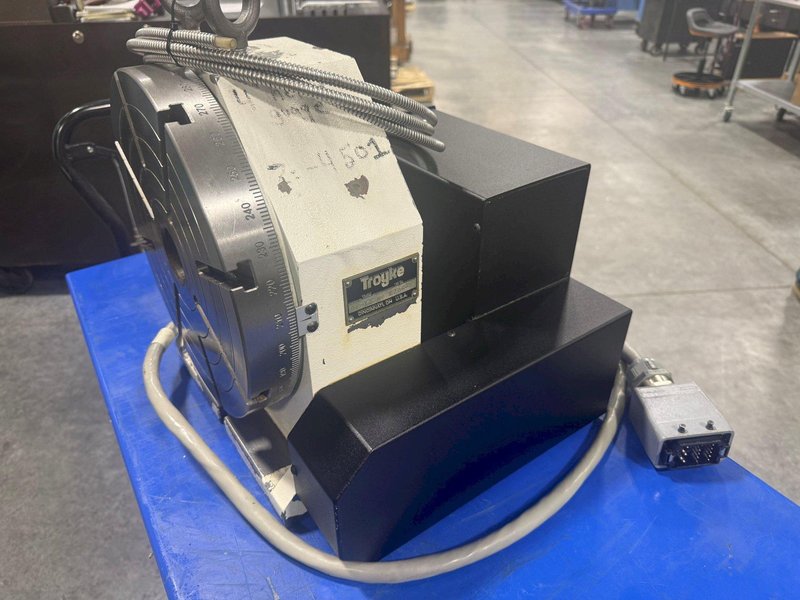 12" Milltronics Model DL-12-B 4th Axis Rotary Table.