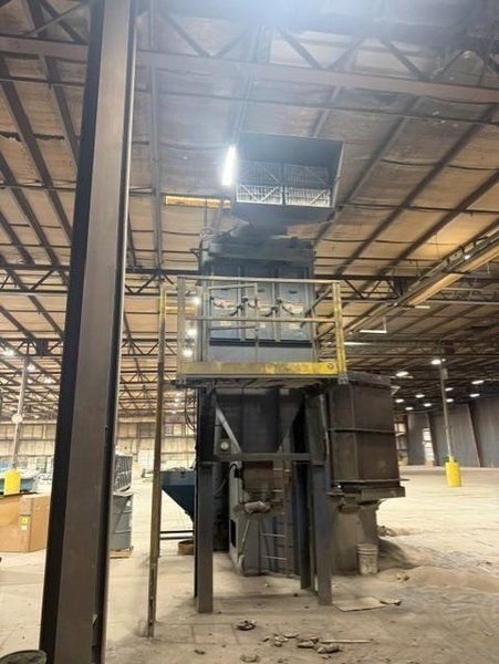 84" WHEELABRATOR SINGLE CLAM TYPE DOOR BLAST MACHINE: STOCK #81349