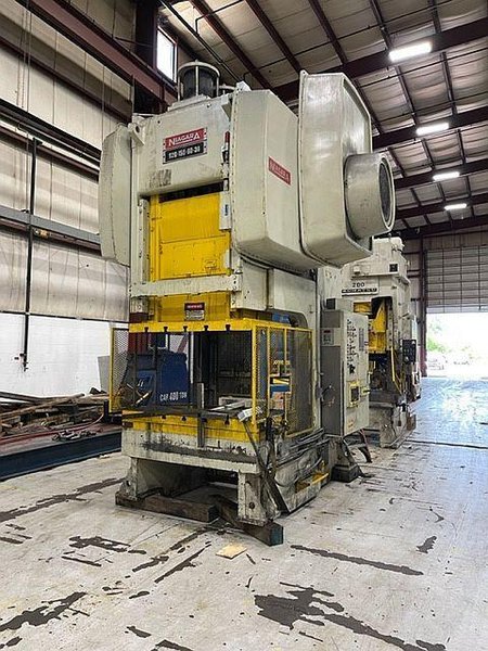 150 ton Niagara S2G-150-60-36 Used Two Point Mechanical Metal Stamping Gap Frame Press For Sale, Year 1992