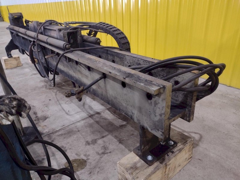 72" WIDE BEAM ENERPAC HYDRAULIC CLAMPING FIT-UP TACKING PRESS, FOR WELDING I-BEAMS: STOCK #20541