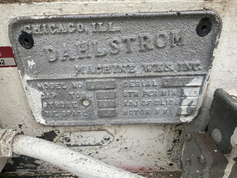 8 TON DALHSTROM 4 POST CUT OFF PRESS : STOCK #77958