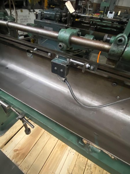 5/64" Lewis Model "0" Wire Straighten and Cutoff Machine