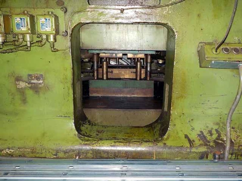 300-Ton Minster Model 40-10-½ Straight Side Double Crank Press