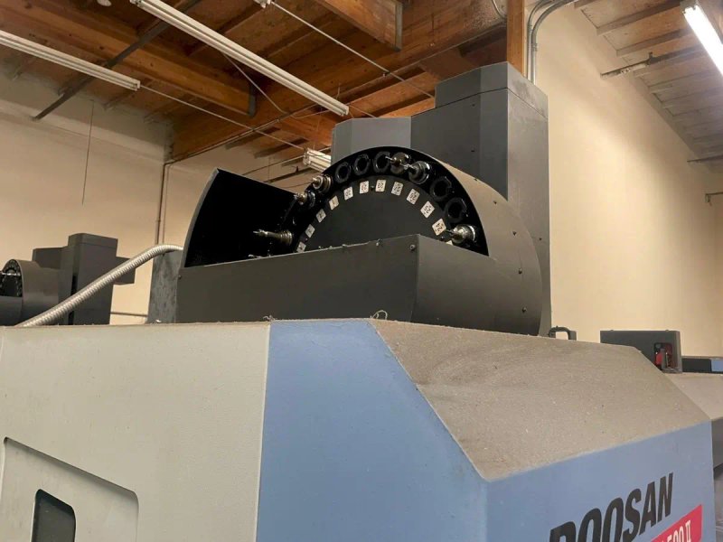2015 DOOSAN DNM 500 II | Machining Centers, Vertical