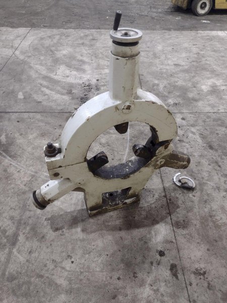 16" ROLLER TYPE STEADY REST FOR ENGINE LATHE: STOCK 23416
