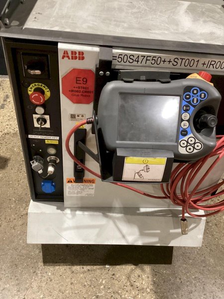 ABB IRB 2600 M2004 Robot w/ IRC5 Controls, Missing Cable Set USED
