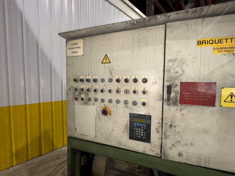 HERTWICH ENGINEERING MODEL #HE-300-30/A SWARF PUCK BRIQUETTER PRESS MACHINE: STOCK #23344
