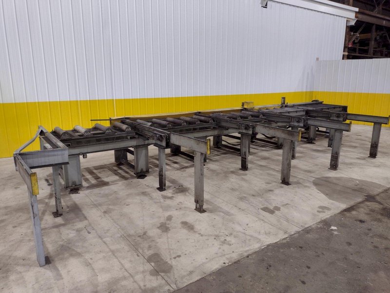 30' LONG POWERED ROLLER CONVEYOR W/ BEAM TRANSFER ARMS: STOCK #20756