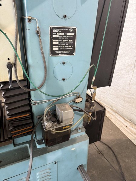 3 HP SWI TRAK DPM VERTICAL BED MILL. STOCK # 1113224
