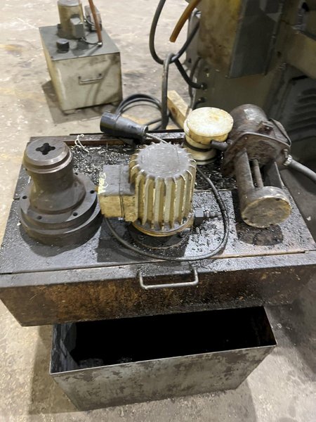 10" X 25" JACK MILL MODEL GU-650H HYDRAULIC UNIVERSAL ID/OD CYLINDRICAL GRINDER: STOCK #19819