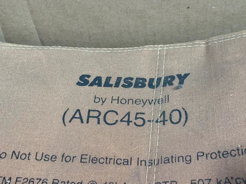 Salisbury By Honeywall  Box Of Arc Protective Blankets  - Arc45-40