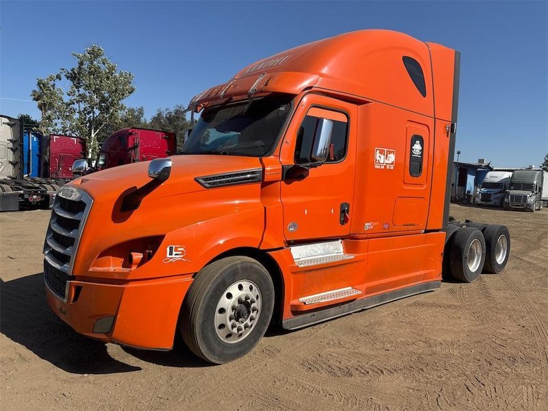 2021 Freightliner Cascadia 1FUJHHDR2MLMJ2180