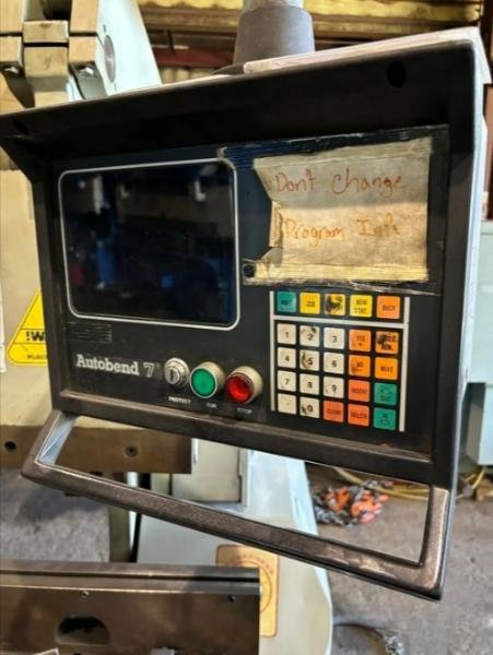 1995 Accurpress 710012 CNC Hydraulic Press Brake (#5577)