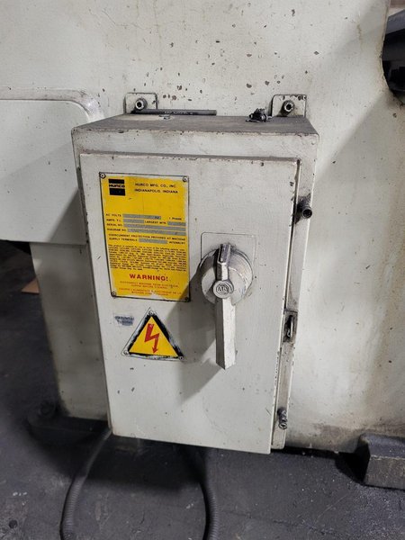 Accurpress 130 Ton X 10′ Press Brake, 1985
