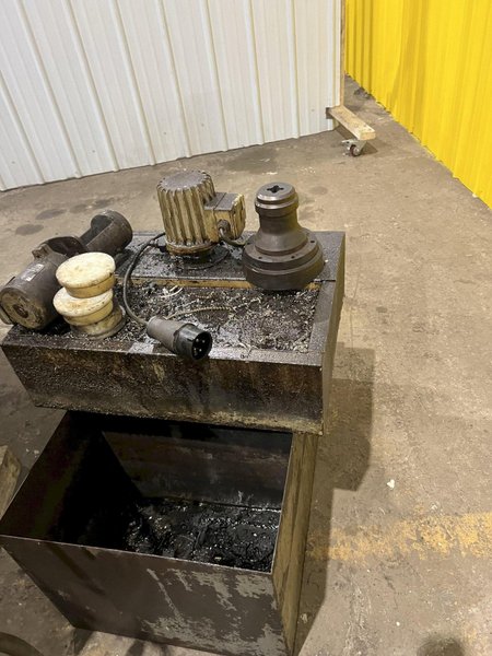 10" X 25" JACK MILL MODEL GU-650H HYDRAULIC UNIVERSAL ID/OD CYLINDRICAL GRINDER: STOCK #19819
