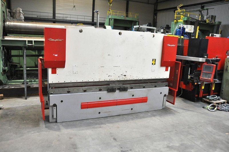 Beyeler Bystronic - PR6 200 ton x 4100 mm CNC