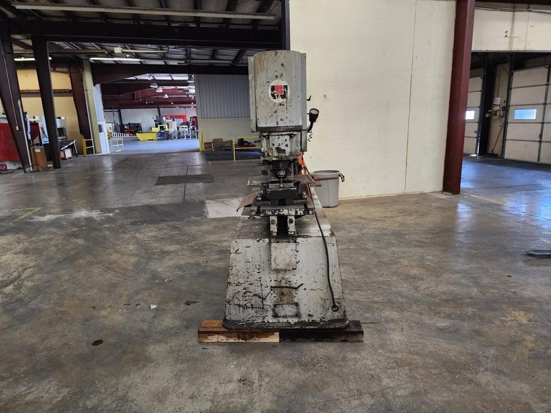 120 Ton BROBO Q35Y-25 Hydraulic Ironworker