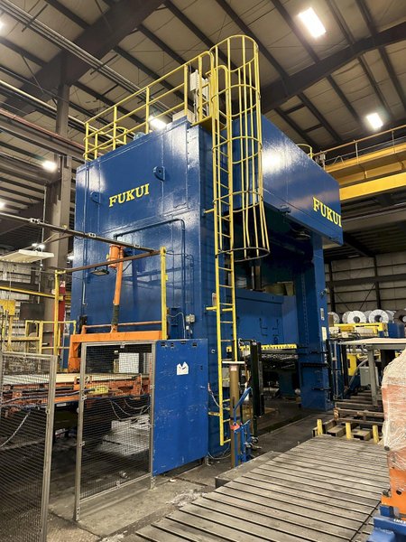 400 TON FUKUI BLANKING PRESS. 72" X .128" X 70,000 LB SERVO FEEDLINE STOCK #  0956723