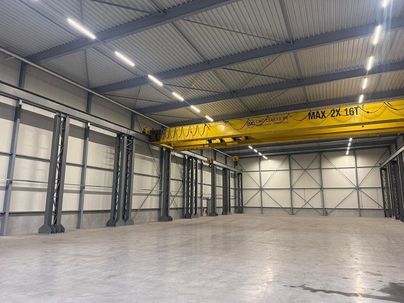 Demag - 16 + 16 ton x 22 000 mm