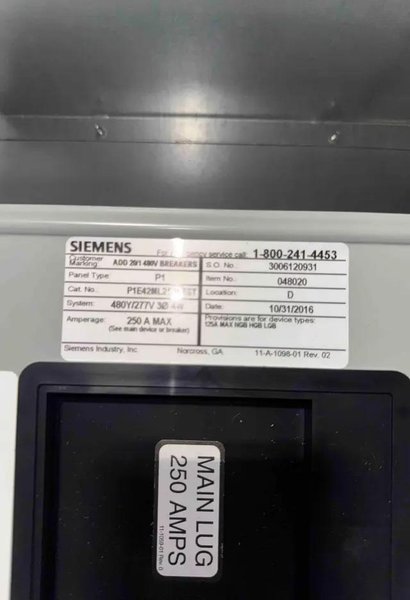 250 AMP SIEMENS CIRCUIT BREAKER PANEL WITH COVER: STOCK #23728