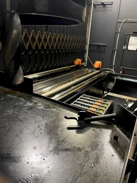 2007 MAZAK SVC 2000L/200 | Machining Centers, Vertical