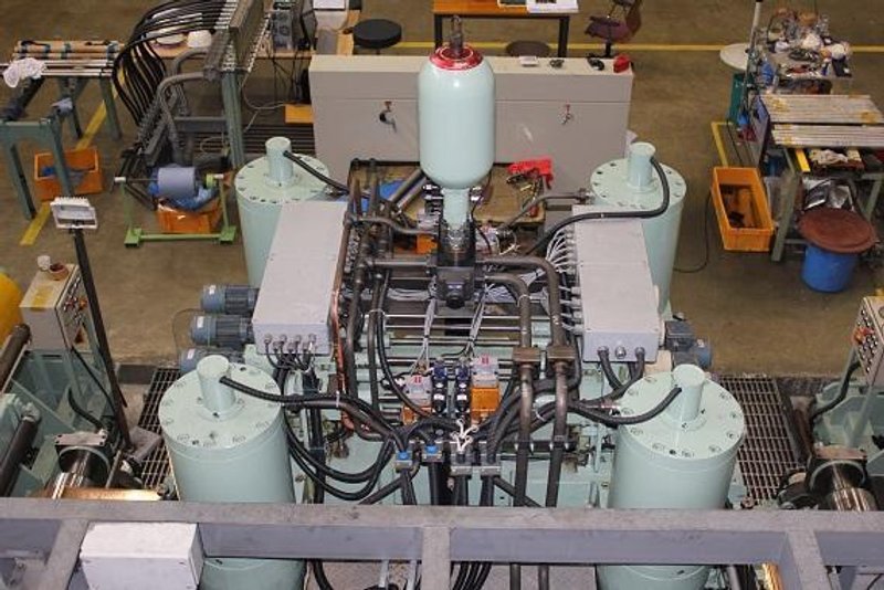 670mm (26") SUNDWIG 20 HIGH SENDZIMIR TYPE ROLLING MILL (14076)