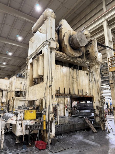 1000-ton Verson S4-1000-144-90T Straight Side Press - Used, Double Crank Stamping Press For Sale