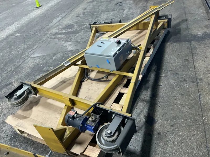 Bhs 2 Ton Gantry Crane With Hoist, Electrical Reel And Spreader Bar - Pgc-14pdc