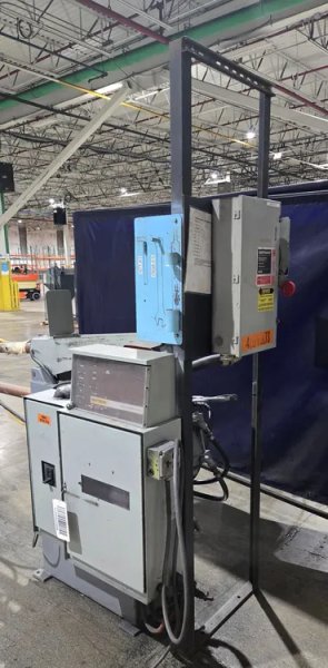 BERKLEY DAVIS RA-3-36 WELDER 440V 50 KVA 36″ THROAT USED