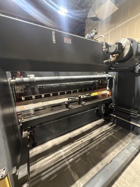 140 Ton x 10′ Accurl Smart Fab CNC Press Brake, 2020