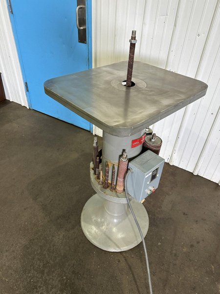 STATE MODEL # B-4 OSCILLARIN SPINDLE SANDER STOCK #77079