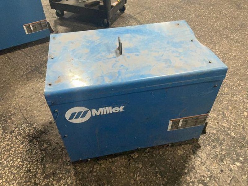 Miller 450 Amp Welder - Dimension Nt 450