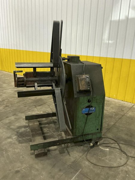 4,000 LBS x 18" COE MODEL #CPR-4018 MOTORIZED UNCOILER COIL REEL: YOBRO #26385