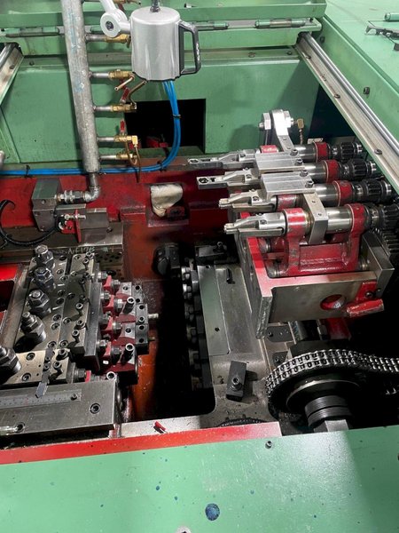 3/8" King Ann Model ONF-17B5S Five Die Nut Former