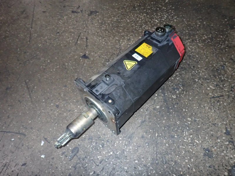 Fanuc  3.8 Kw  Servo Motor  - Am30/3000 / A06b-0166-b675#00