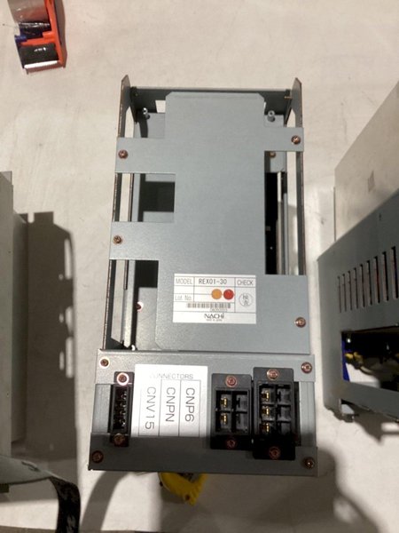 NACHI SERVO AMPLIFIER REX01-30 USED