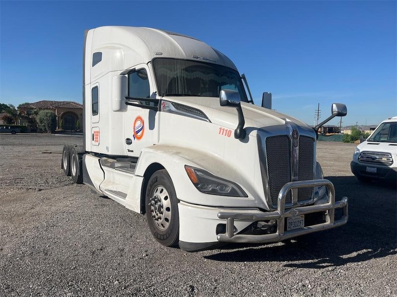 2023 Kenworth T680 1XKYDP9X6PJ224754