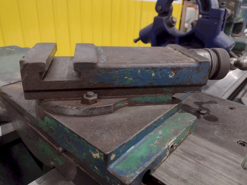 15" X 54" LEBLOND REGAL ENGINE LATHE, 1.5" HOLE: STOCK #19712