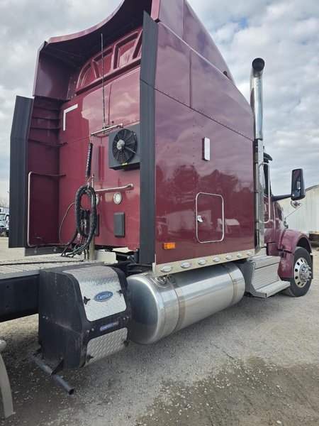 2022 Peterbilt 567 804180