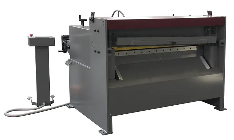 NEW GMC MODEL PS-4816GT GANG TYPE METAL POWERED SLITTER WITH PROGRAMMABLE CUT TO LENGTH