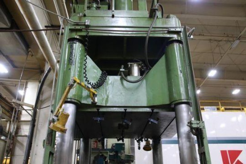 REIS TUS 180 OK-200 DOWN ACTING 4-POST HYDRAULIC SPOTTING PRESS