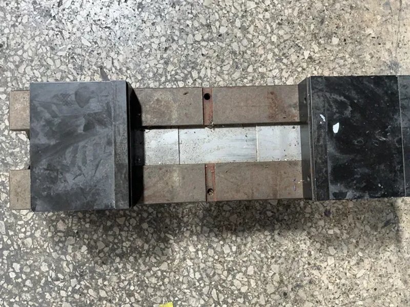 Chick  6”  Vise - Bl6